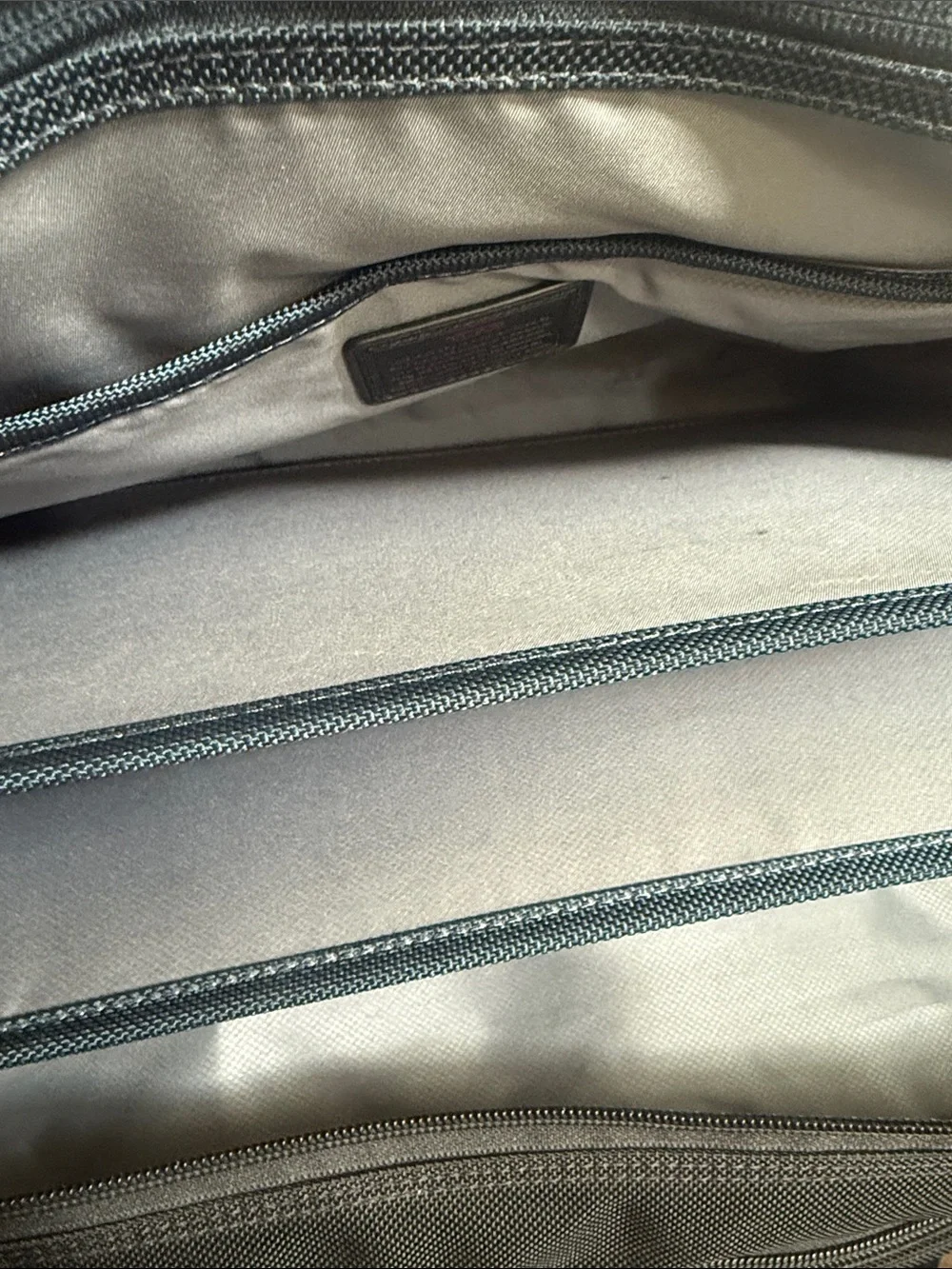 TUMI Alpha 2 Expandable Organizer Laptop Brief